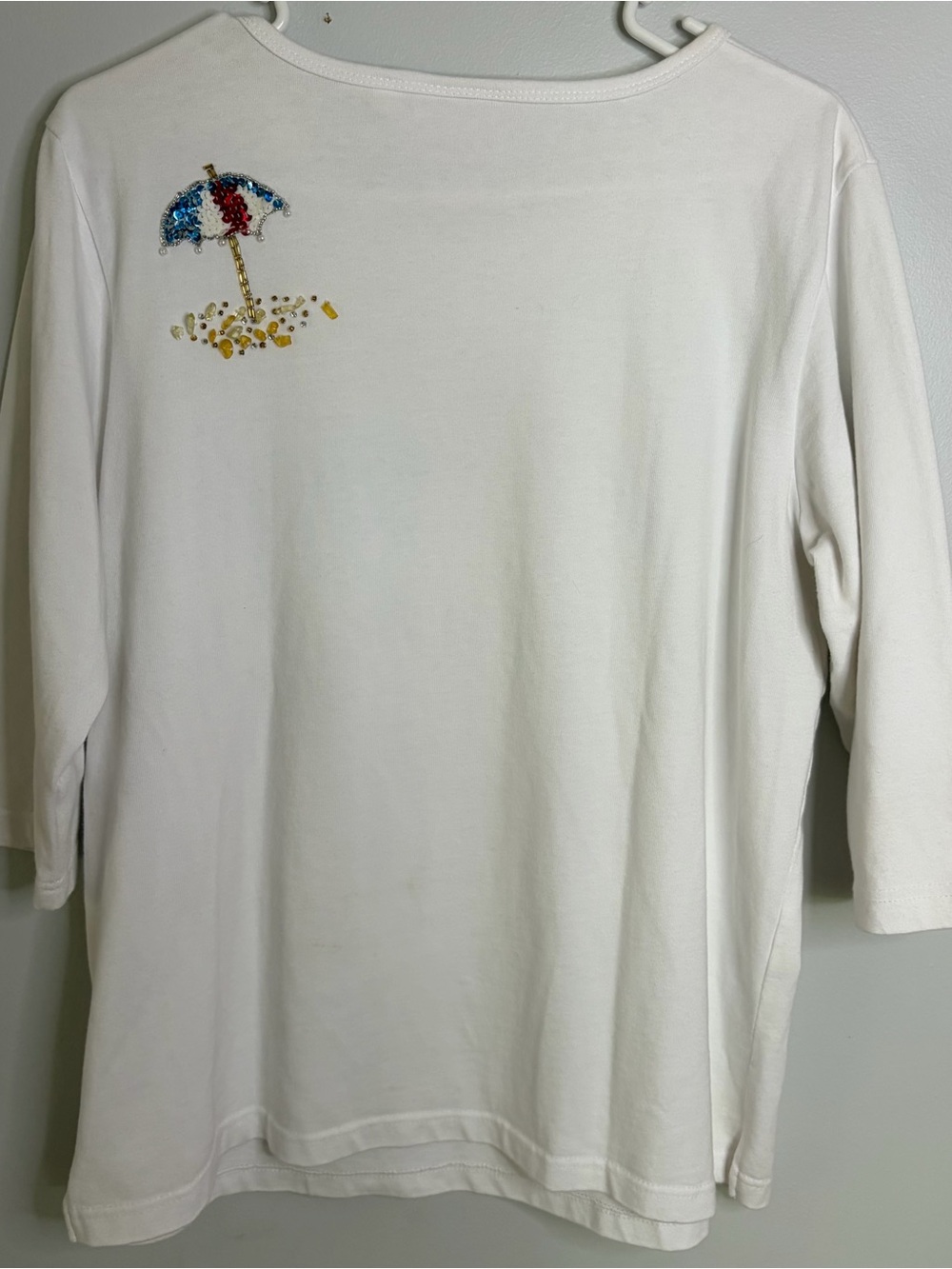The Quacker Factory White Sequin Beach Umbrella Tee 100% Cotton - Picture 7 of 8